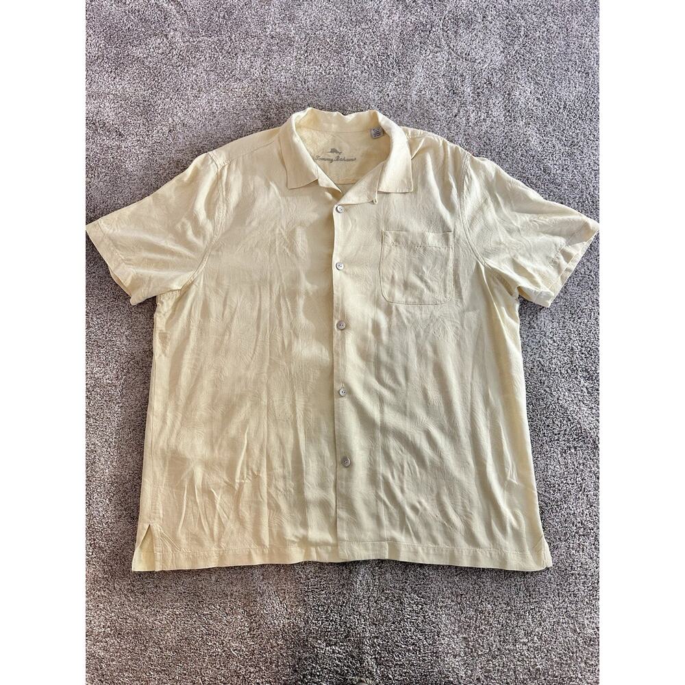 Tommy Bahama Shirt Mens XL Yellow 100% Silk Texture Short Sleeve Casual Hawaiian